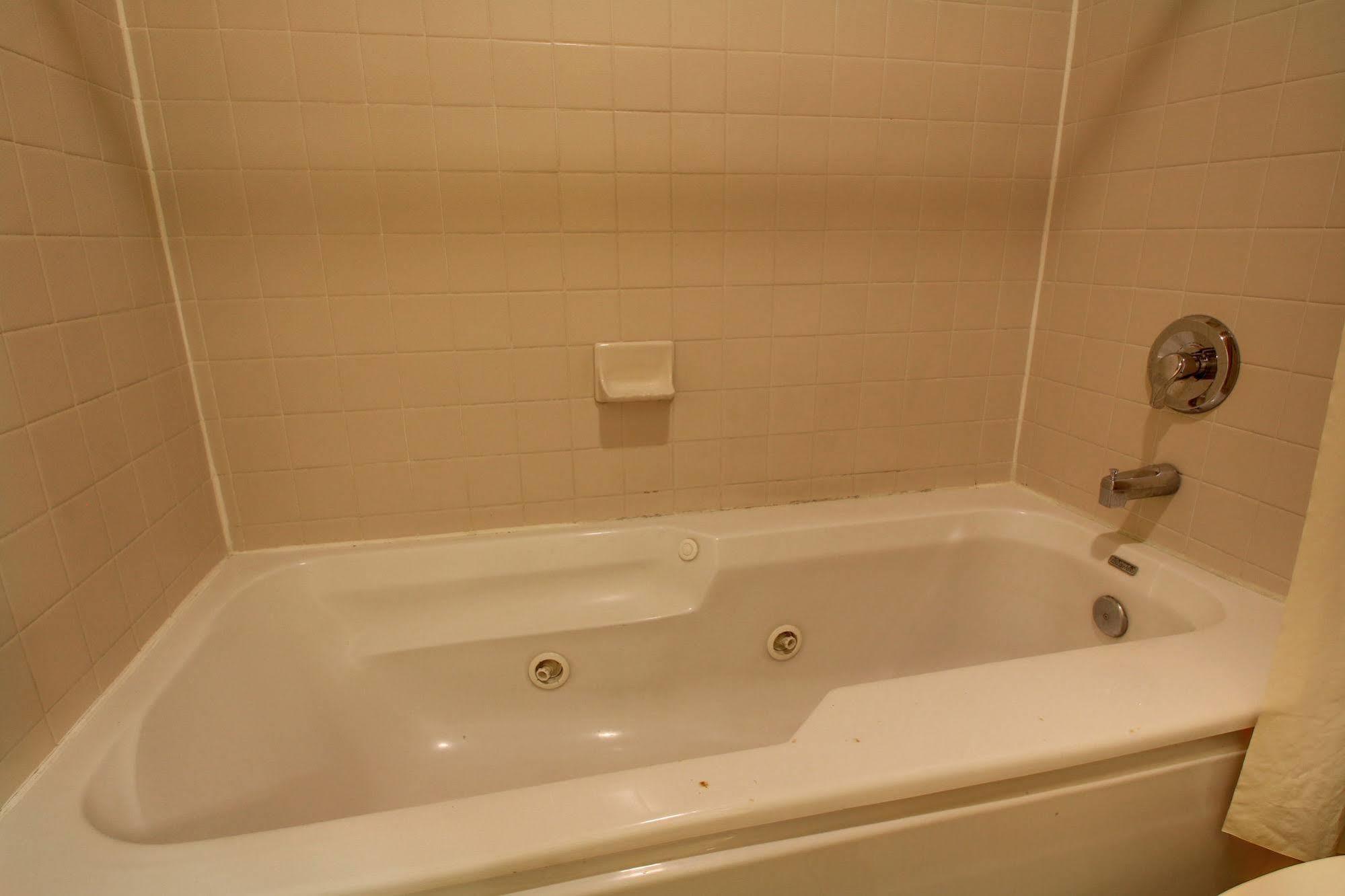 Key West Inn - Childersburg Bagian luar foto