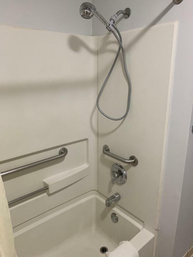 Key West Inn - Childersburg Bagian luar foto